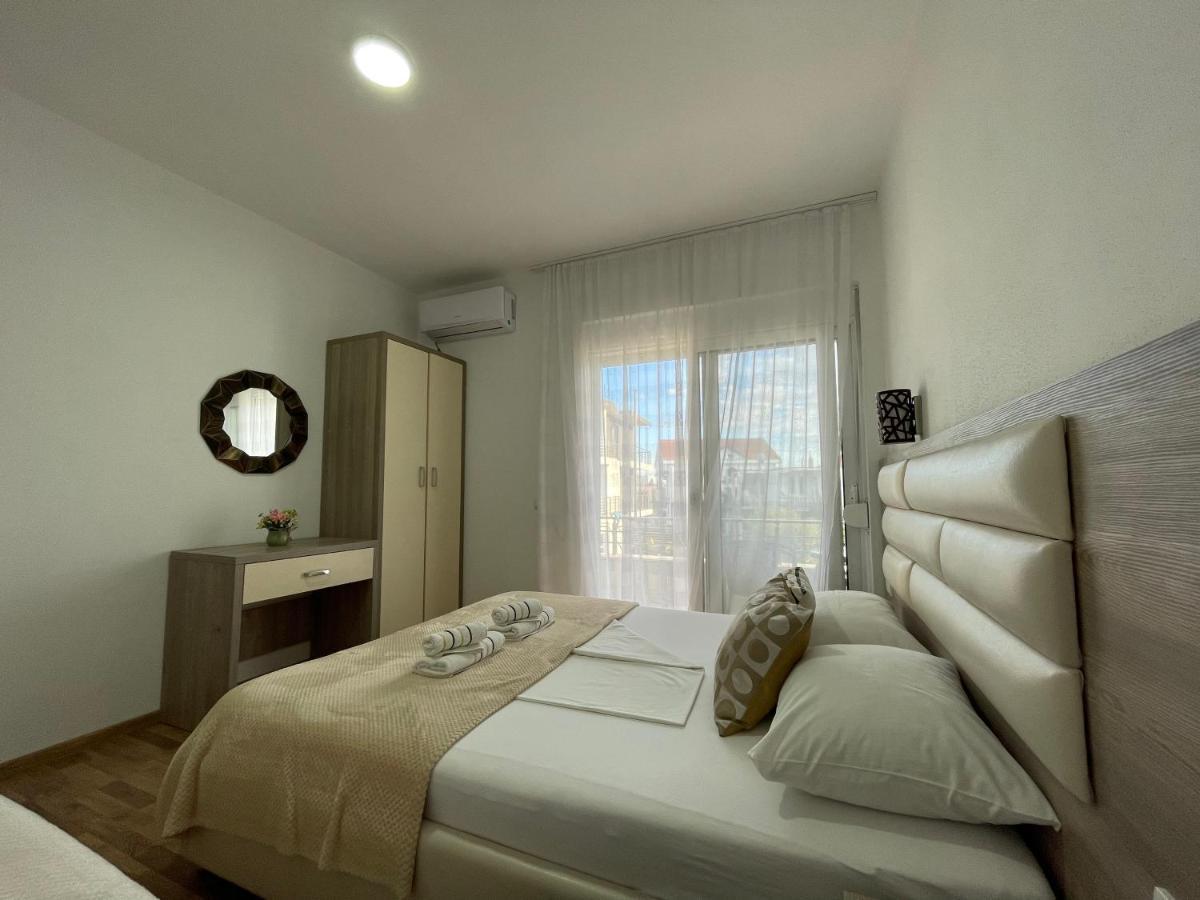 Apartments Jm Ulcinj Esterno foto